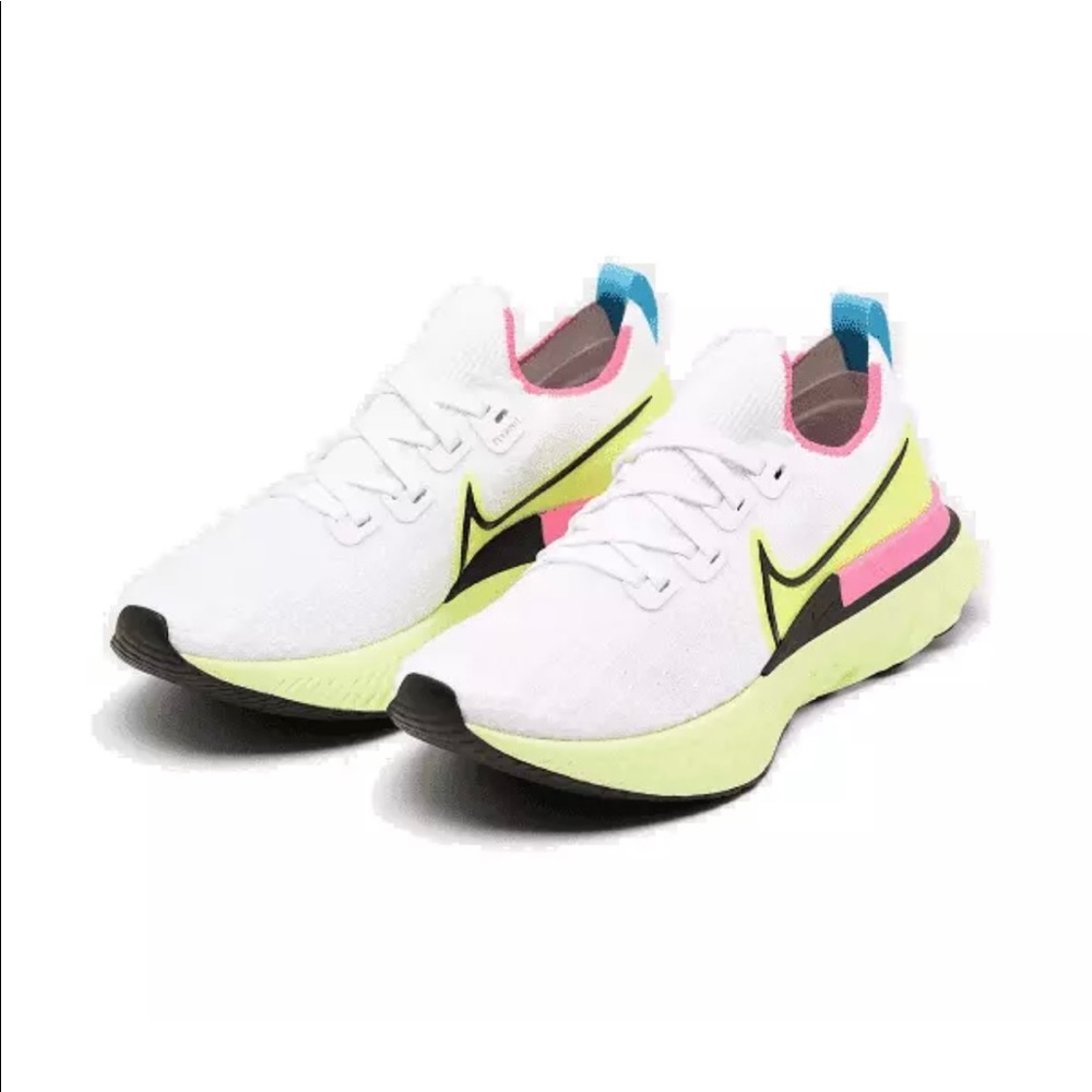 Nike Women's React Infinity Run Flyknit Shoes